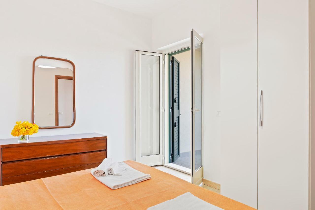 Focallo Seaside Holiday Flat 圣玛丽亚德尔法加洛 外观 照片